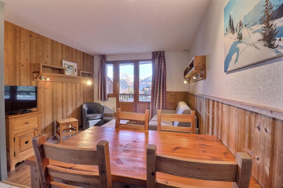 Résidence Grand Bois A - CONFORTABLE 2 PIECES, SKIS AUX PIEDS ET PROCHE DES COMMERCES MAE-2174 Apartment in Les Allues