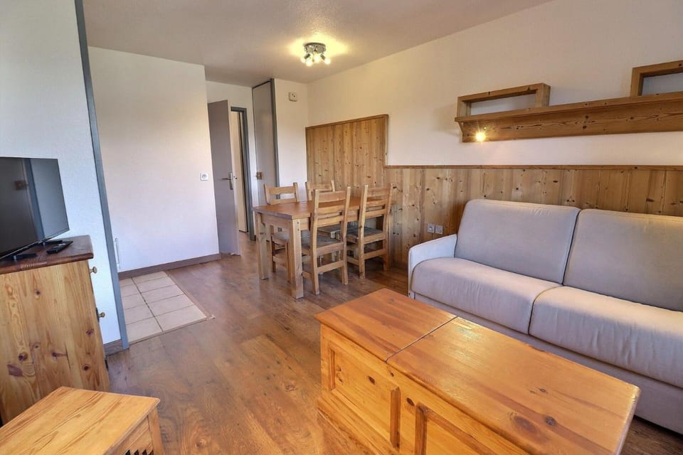 Résidence Grand Bois A - CONFORTABLE 2 PIECES, SKIS AUX PIEDS ET PROCHE DES COMMERCES MAE-2194 Apartment in Les Allues