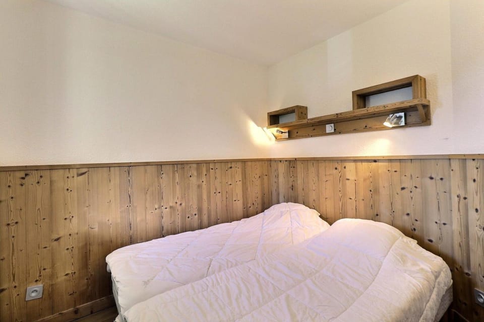 Résidence Grand Bois A - CONFORTABLE 2 PIECES, SKIS AUX PIEDS ET PROCHE DES COMMERCES MAE-2214 Apartment in Les Allues