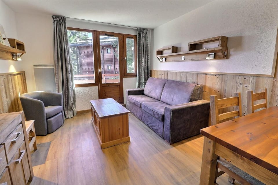 Résidence Grand Bois A - CONFORTABLE 2 PIECES, SKIS AUX PIEDS ET PROCHE DES COMMERCES MAE-2214 Apartment in Les Allues