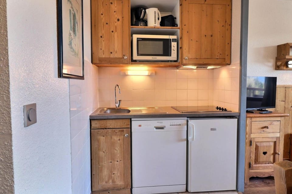 Résidence Grand Bois A - CONFORTABLE 2 PIECES, SKIS AUX PIEDS ET PROCHE DES COMMERCES MAE-2244 Apartment in Les Allues