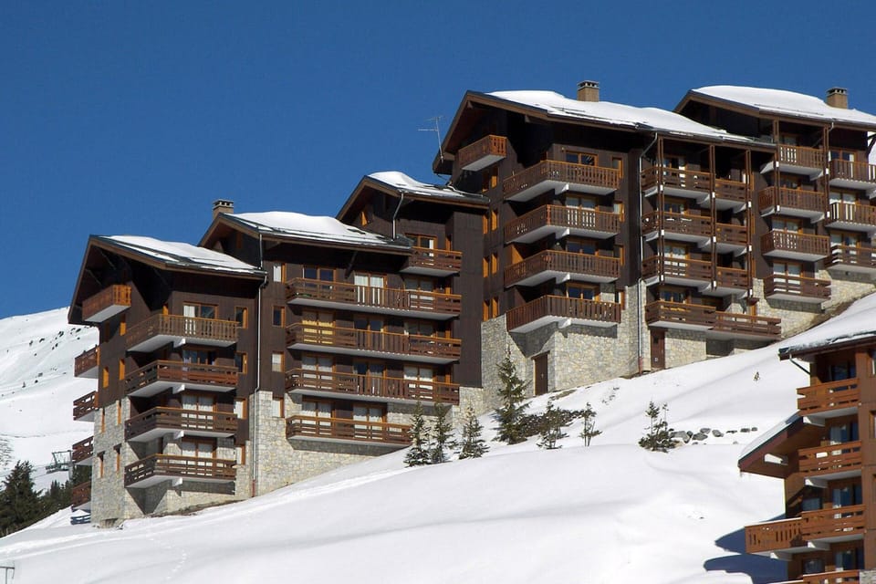 Résidence Plattieres - SUPERBE DULPEX ENTIÈREMENT RENOVÉ - LUMINEUX - SKIS AUX PIEDS MAE-6854 Apartment in Les Allues