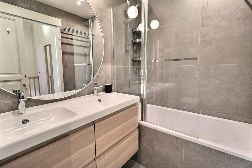 Résidence Plattieres - SUPERBE DULPEX ENTIÈREMENT RENOVÉ - LUMINEUX - SKIS AUX PIEDS MAE-6854 Apartment in Les Allues
