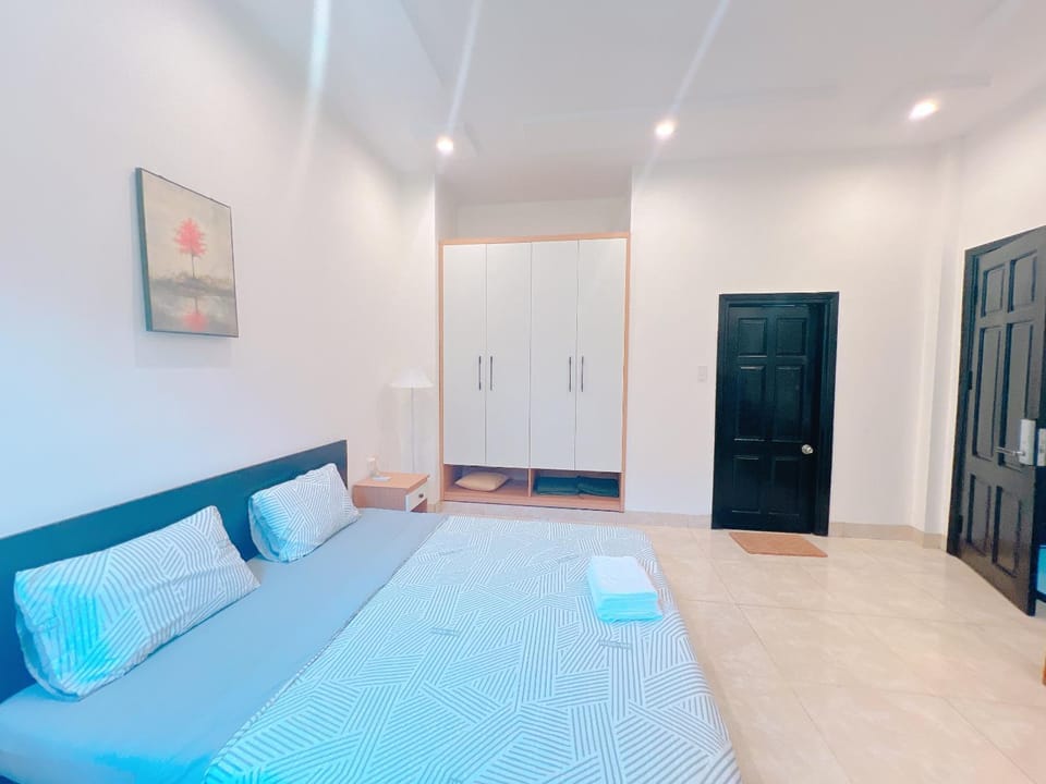 3B- Reverside - Conner Work - Coffee Apartment in Da Nang
