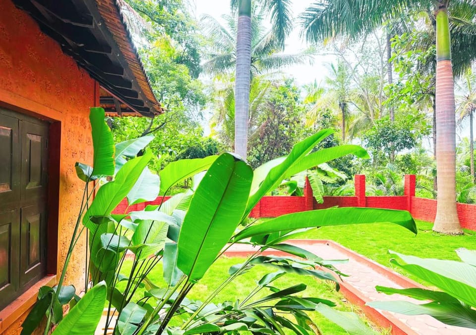 Ambara Kovilakam Private Pool Villa By Travent Mug Villa in Karnataka