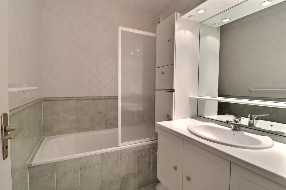 Résidence Plein Soleil - PLEIN SUD, APPARTEMENT CONFORTABLE, LIT DOUBLE MAE-7476 Apartment in Les Allues