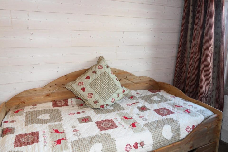 Résidence Mont Vallon - STUDIO DANS UNE RÉSIDENCE CALME AVEC PARKING PRIVATIF MAE-7688 Apartment in Les Allues