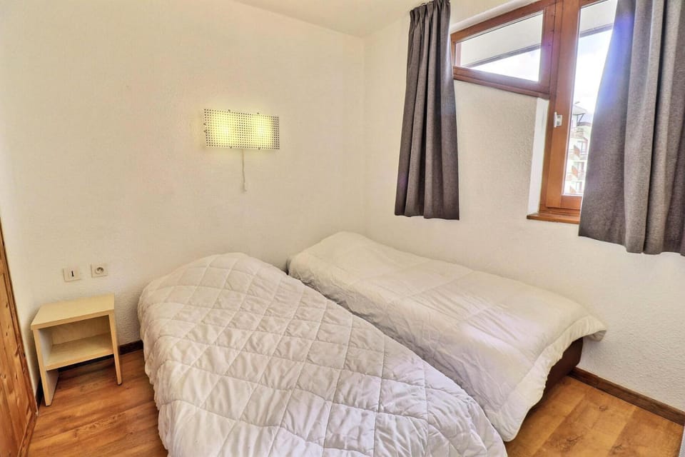 Résidence Grand Bois B - CONFORTABLE 2 PIECES, SKIS AUX PIEDS ET PROCHE DES COMMERCES MAE-3264 Apartment in Les Allues