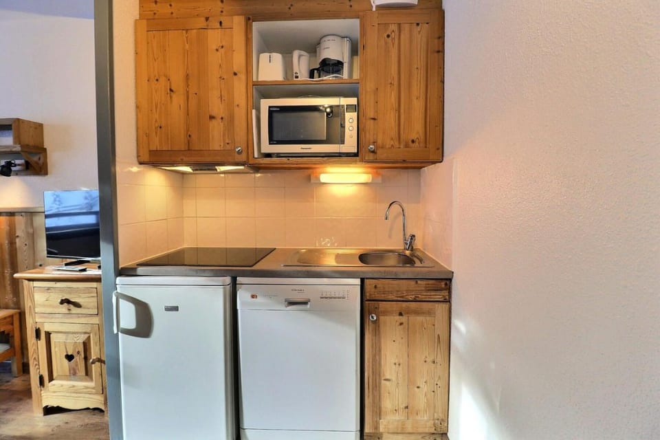 Résidence Grand Bois B - CONFORTABLE 2 PIECES, SKIS AUX PIEDS ET PROCHE DES COMMERCES MAE-3334 Apartment in Les Allues