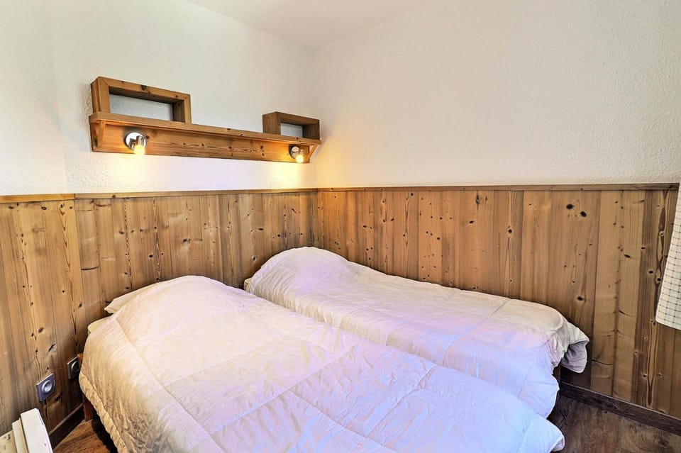 Résidence Grand Bois B - CONFORTABLE 2 PIECES, SKIS AUX PIEDS ET PROCHE DES COMMERCES MAE-3334 Apartment in Les Allues