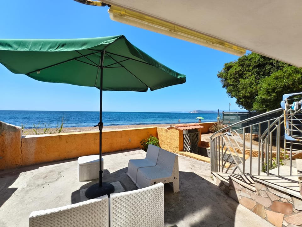 Patio, Balcony/Terrace, Beach, Sea view