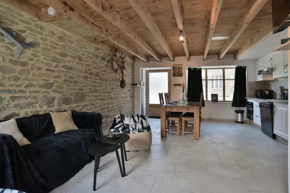 Maison de charme AU BEURRE SALÉ proche St-Malo - 4 personnes - animaux bienvenus House in Brittany