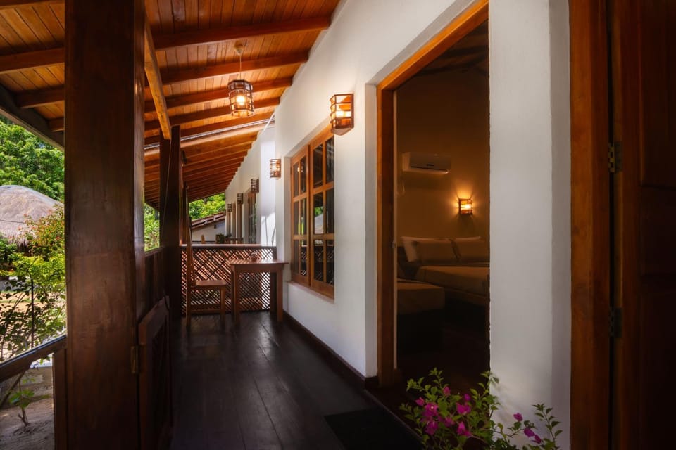 Garden, Balcony/Terrace, Living room, Garden view