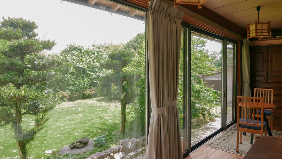 Patio, Day, Natural landscape, Garden, View (from property/room), Balcony/Terrace, Garden view