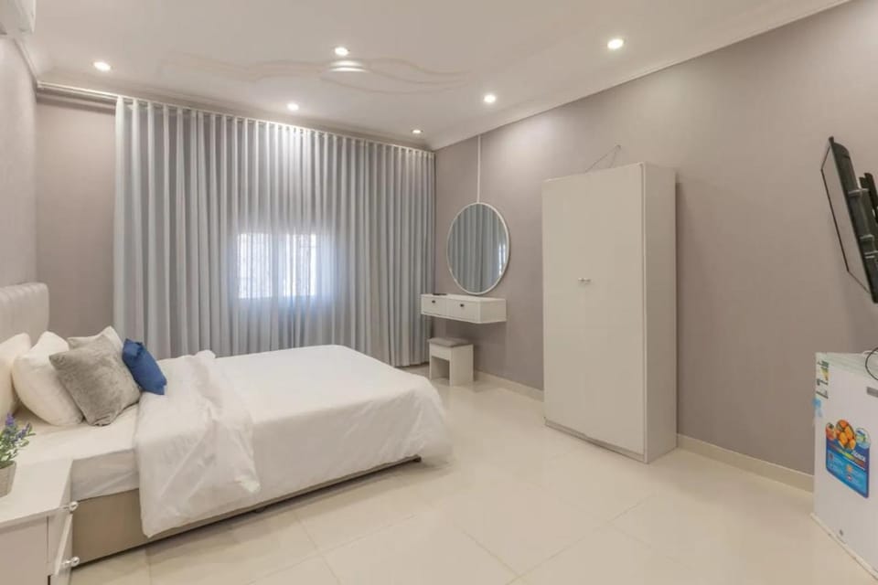 Suite with view in Obhur Apartment hotel in Jeddah