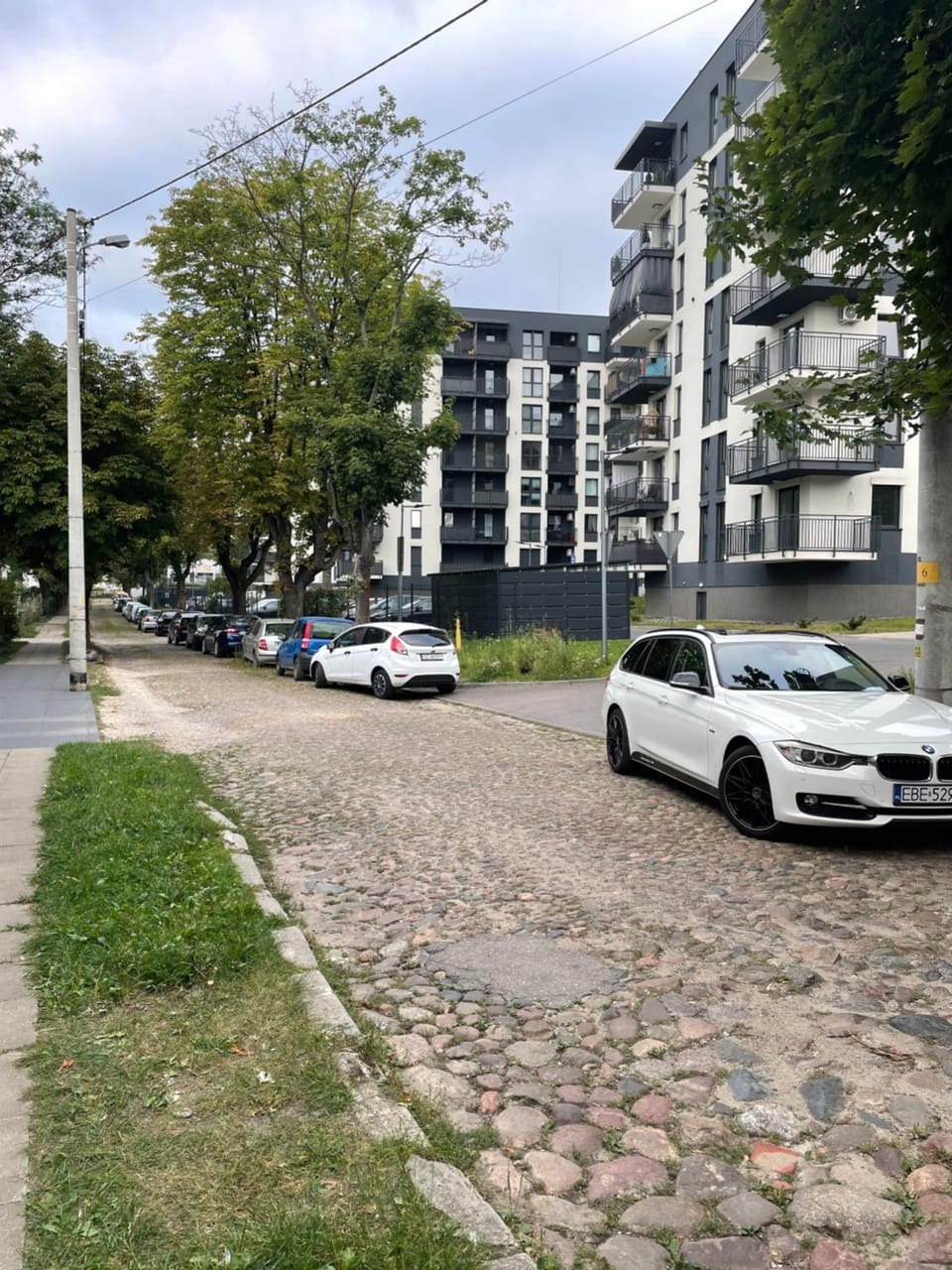 Property building, Street view, Location, Parking