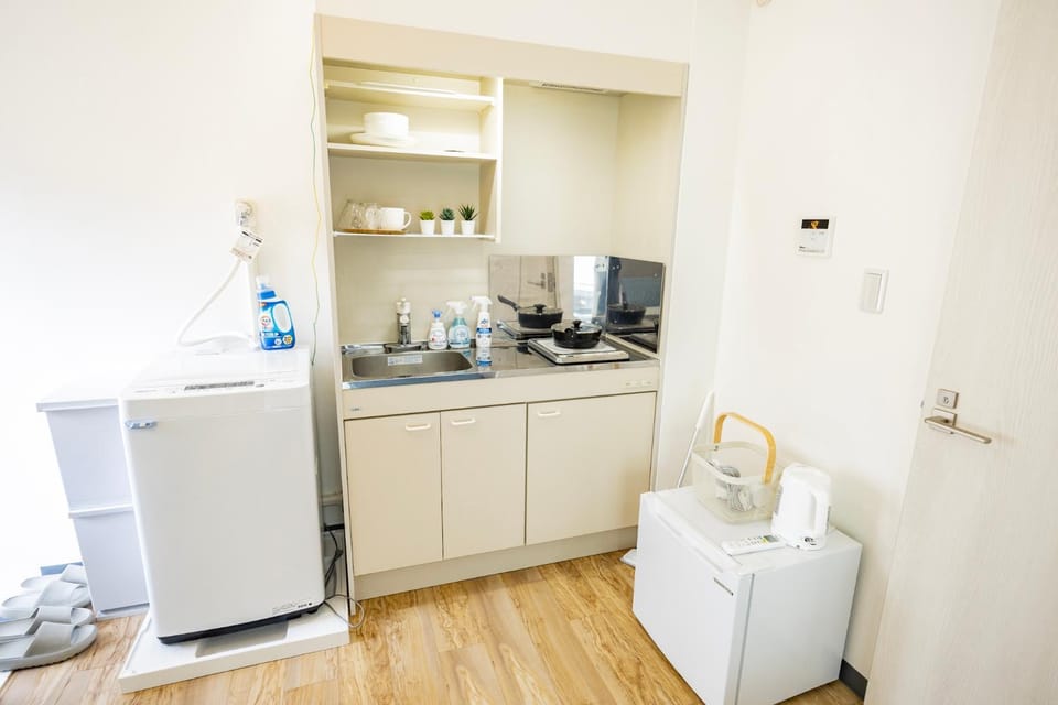 Kitchen or kitchenette, Living room