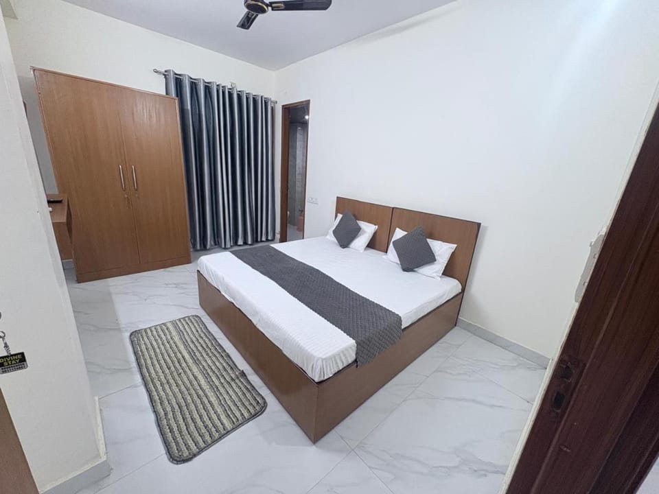 Bed, Bedroom, wardrobe