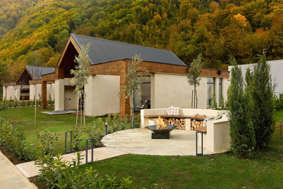Property building, Day, Natural landscape, Garden