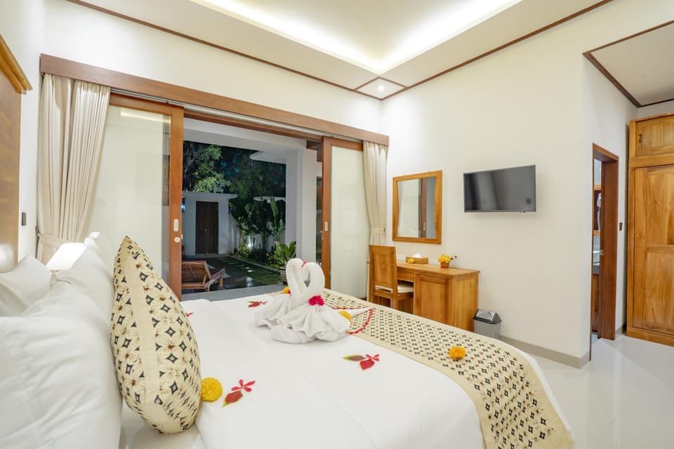 Communal lounge/ TV room, Bed, TV and multimedia, Living room, Photo of the whole room, Evening entertainment, Bedroom, towels, wardrobe