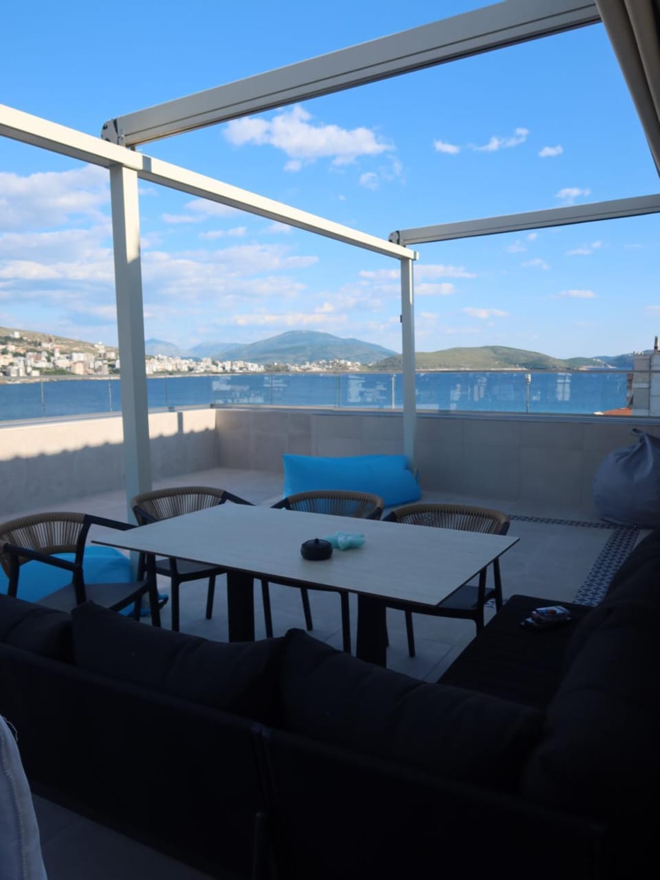 Patio, Day, View (from property/room), Balcony/Terrace, Seating area, Dining area