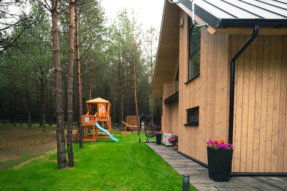 Property building, Day, Natural landscape, Children play ground, Garden, Garden view