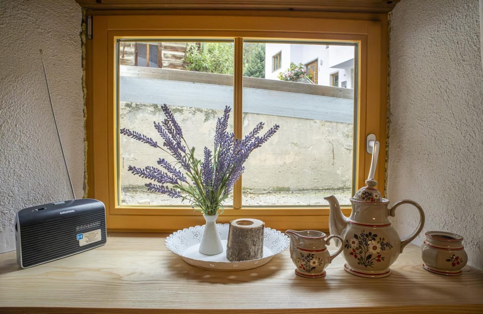 Decorative detail, kitchen