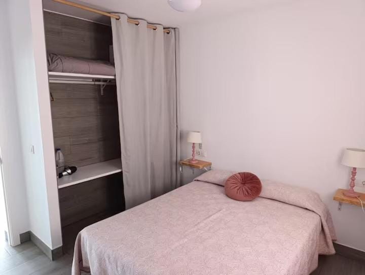 Bed, Bedroom, wardrobe