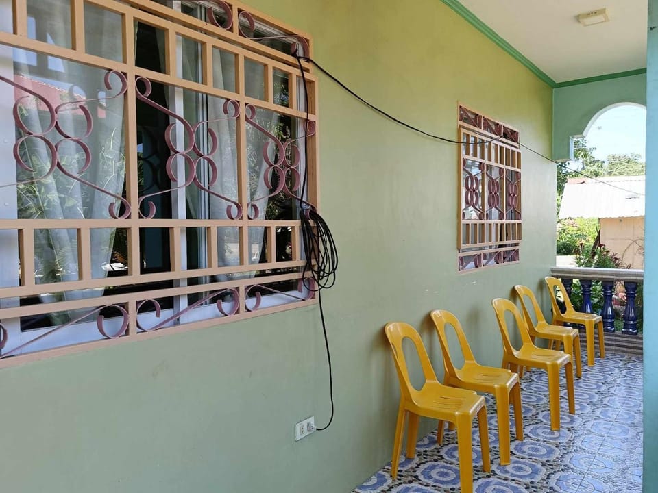 Shine and Denden Transient House-Panglao Vacation rental in Panglao