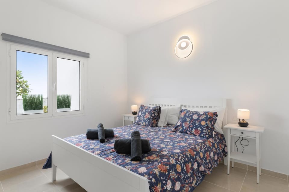 Home2Book Cozy Terrace House with Volcano Views House in Isla de Lanzarote