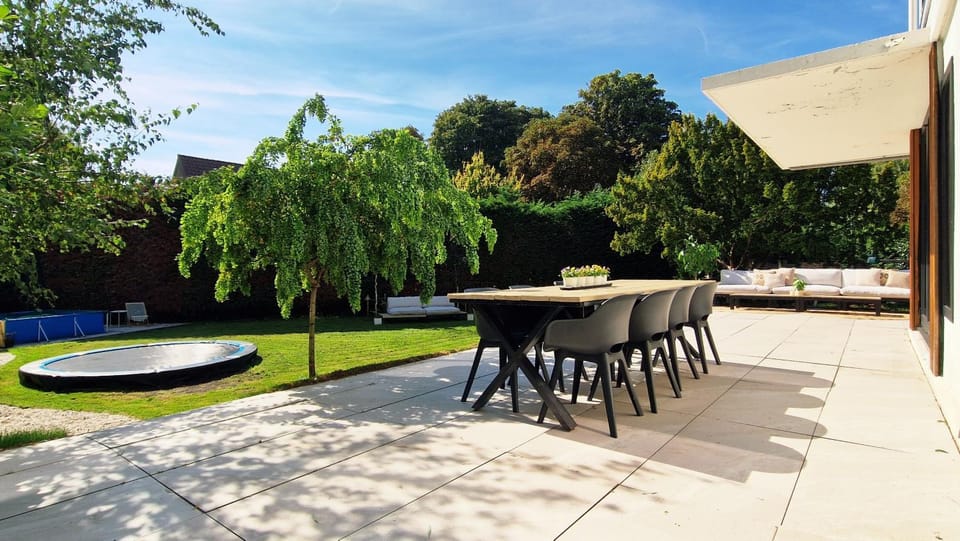 Garden, Garden view
