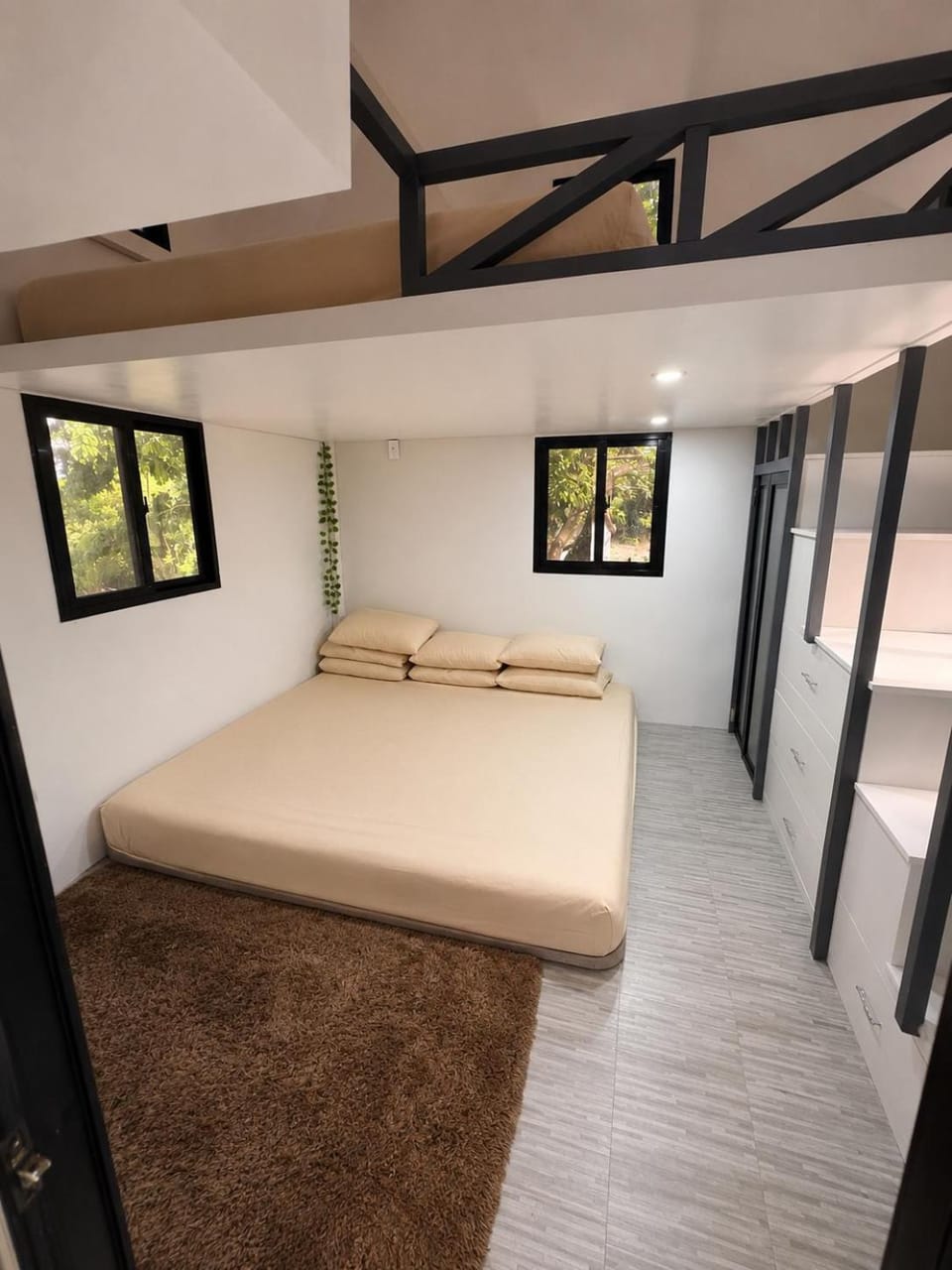 San antonio transient house- zambales Farm Stay in Central Luzon