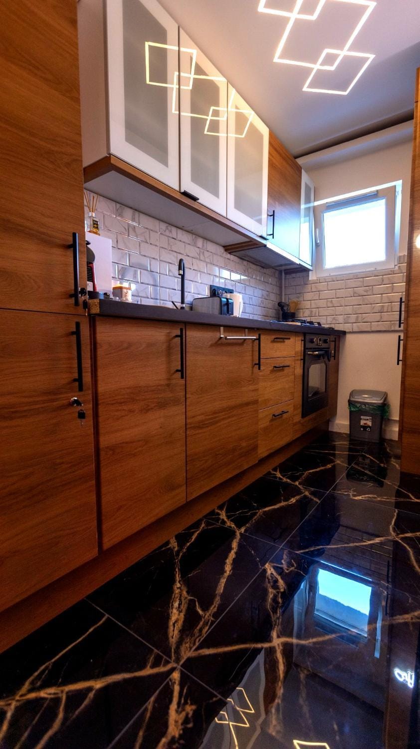 Kitchen or kitchenette