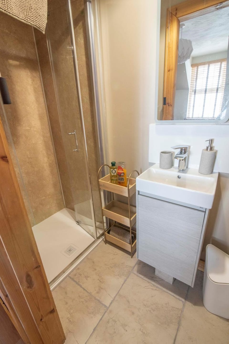 Corner Cottage House in Castlerock