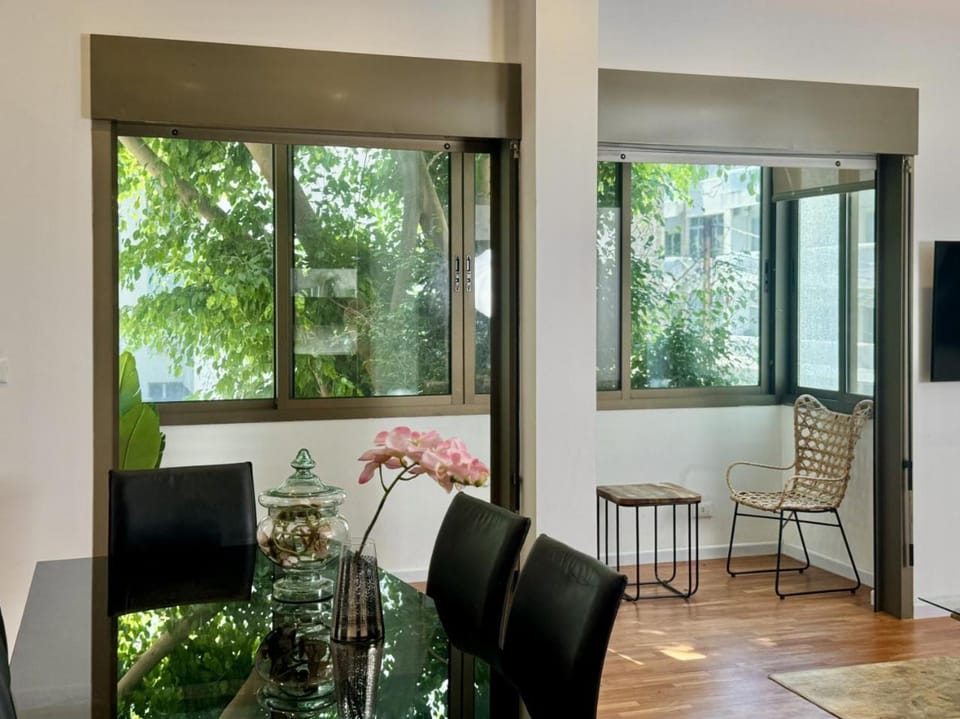 Haus 22, 2-BR in Gemmayze Apartment in Africa