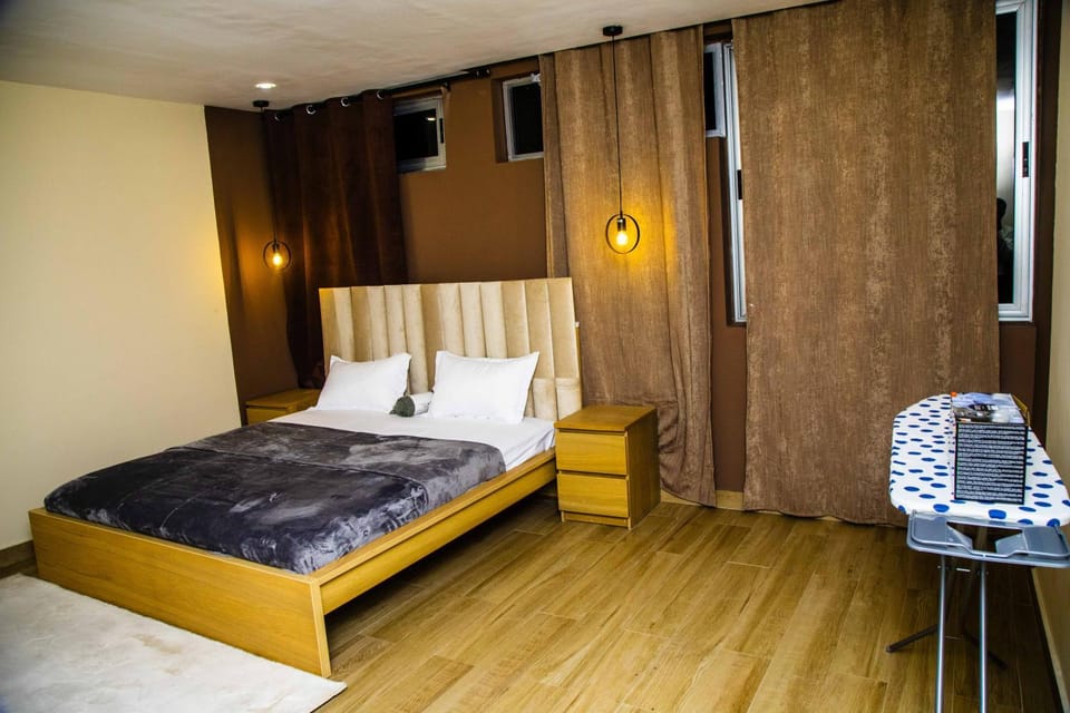 PLSA airport city 2bedroom Apartment in Accra