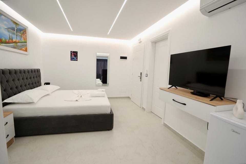 Dashaj Rooms 302 Apartment in Ksamil