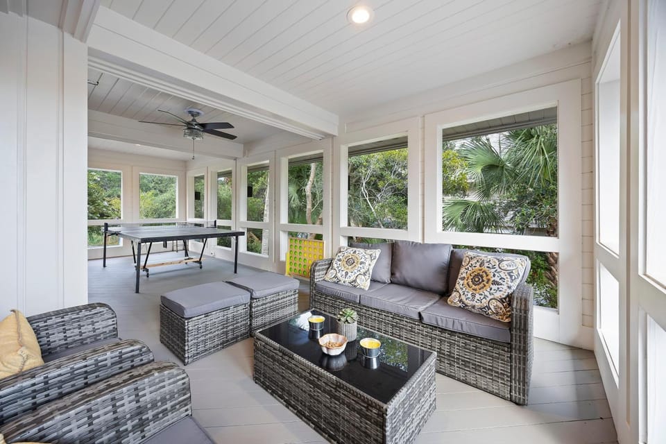 SV3553: 3553 Seaview Drive House in Seabrook Island