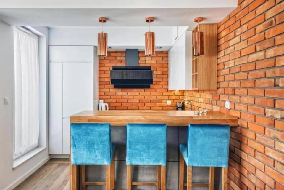 Communal lounge/ TV room, TV and multimedia, Kitchen or kitchenette, Dining area, Evening entertainment