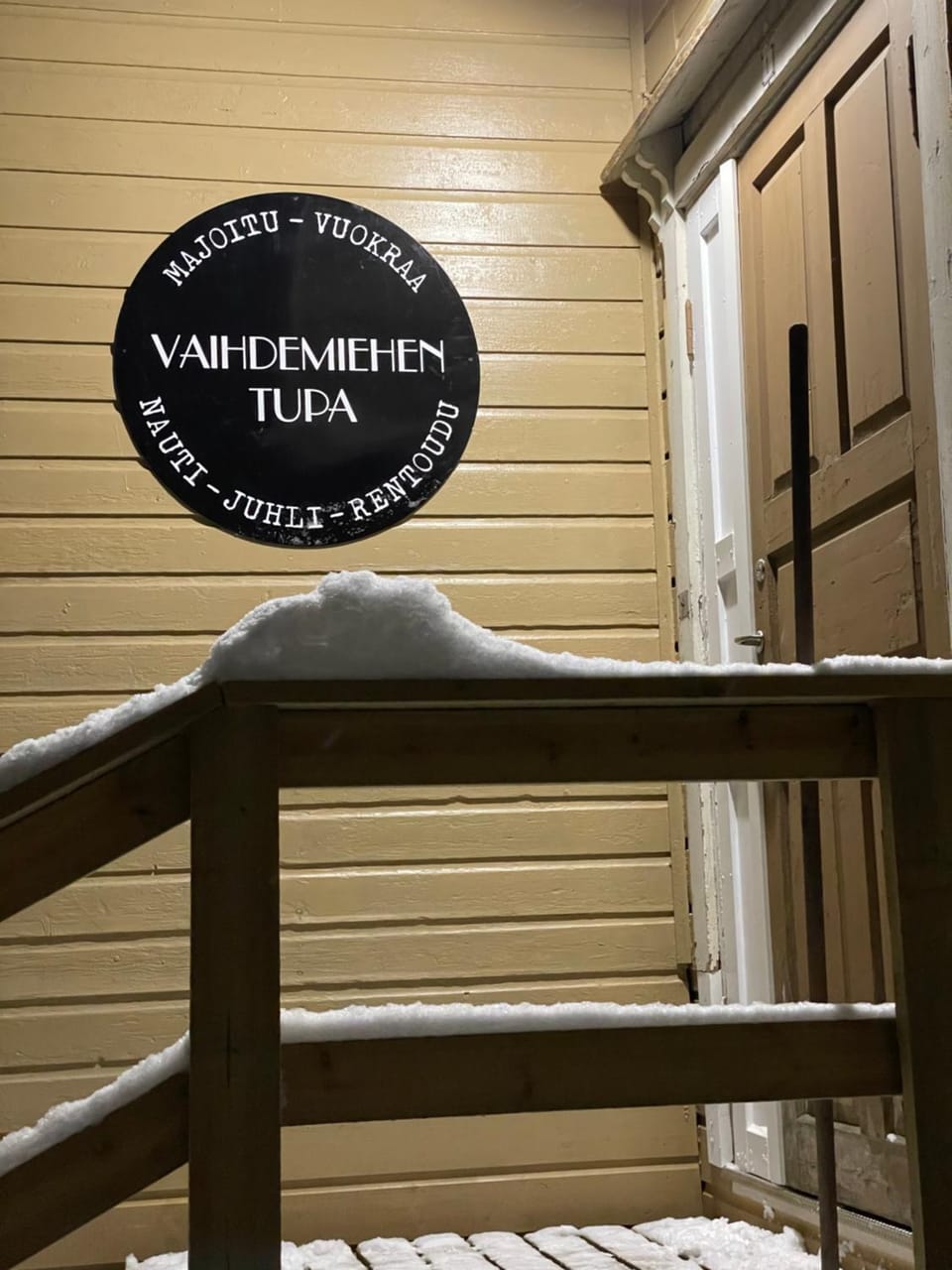Nostalginen Vaihdemiehen Tupa Apartment in Finland