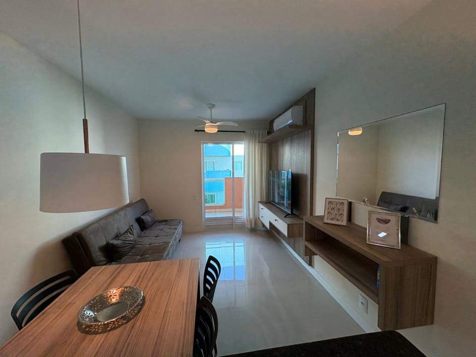 TV and multimedia, Living room, Dining area, Evening entertainment