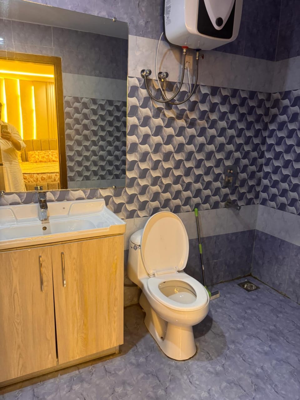Cozy Gulberg Retreat Apartment in Islamabad