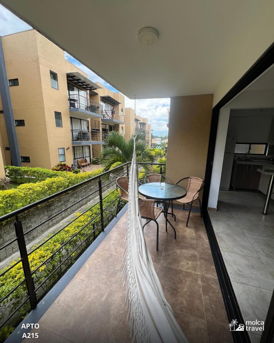 Alojamiento Familiar para 15 - Con 4 Piscinas - 3 Jacuzzi - Sauna By Molca Travel Apartment in Quindio, Colombia