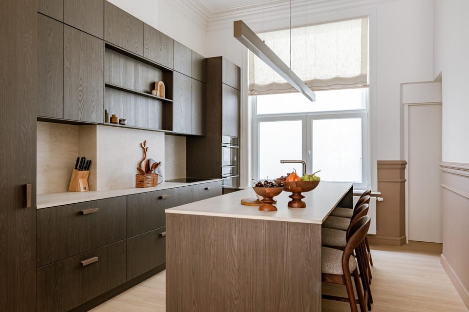 Kitchen or kitchenette, stove