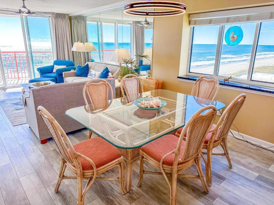 Natural landscape, Dining area