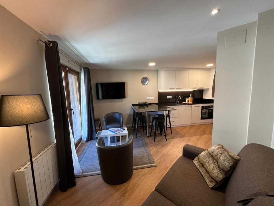 Immodelpas Velasquez Apartment in El Pas de la Casa