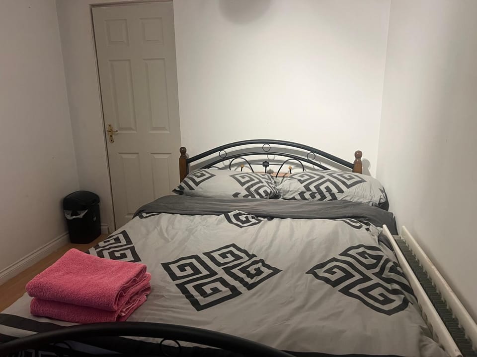 J S mentions Vacation rental in Grays