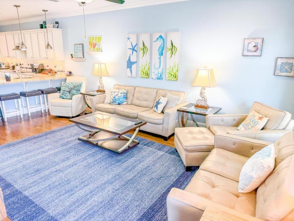 Living room, Seating area