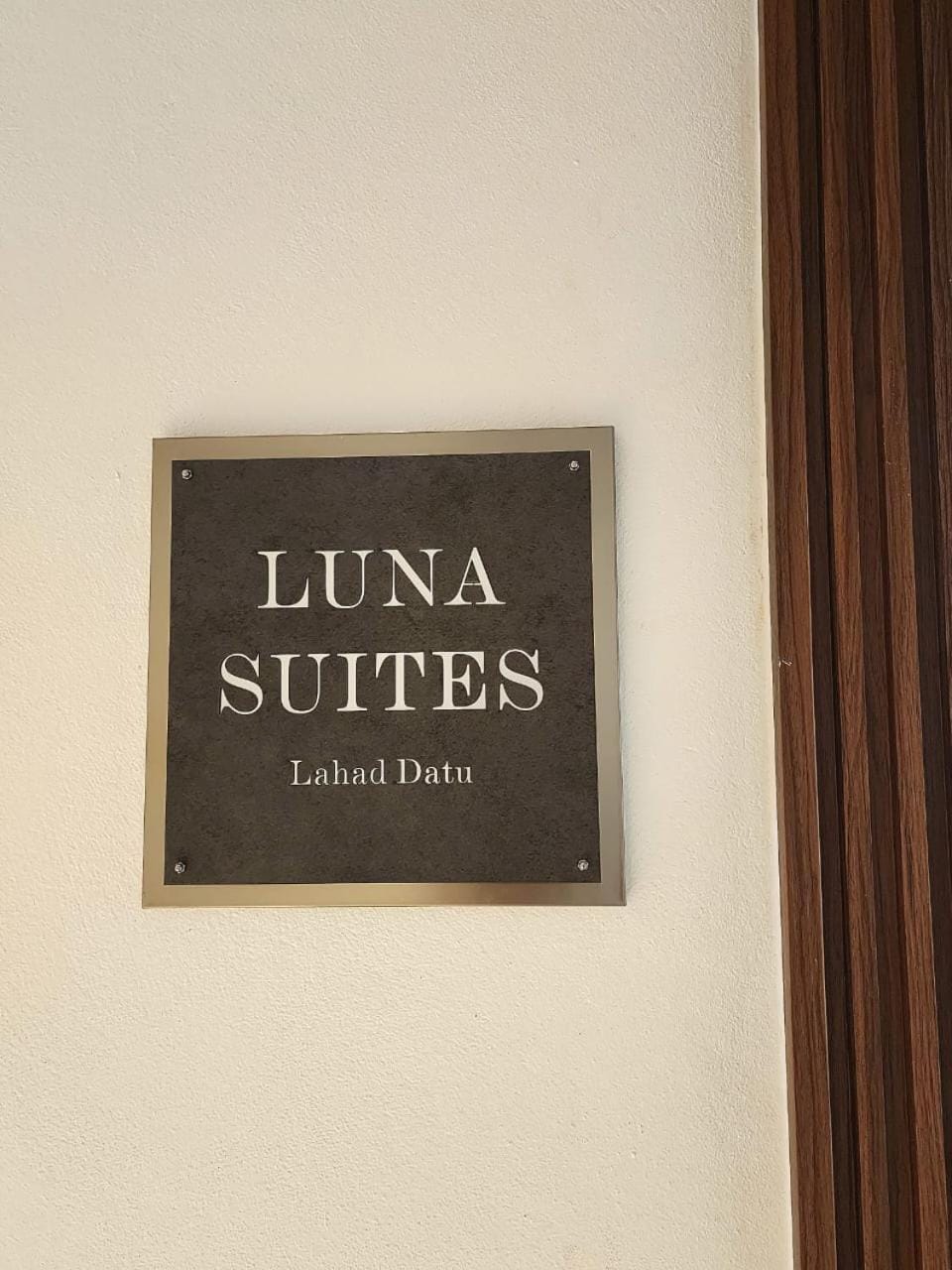 Facade/entrance, Property logo or sign