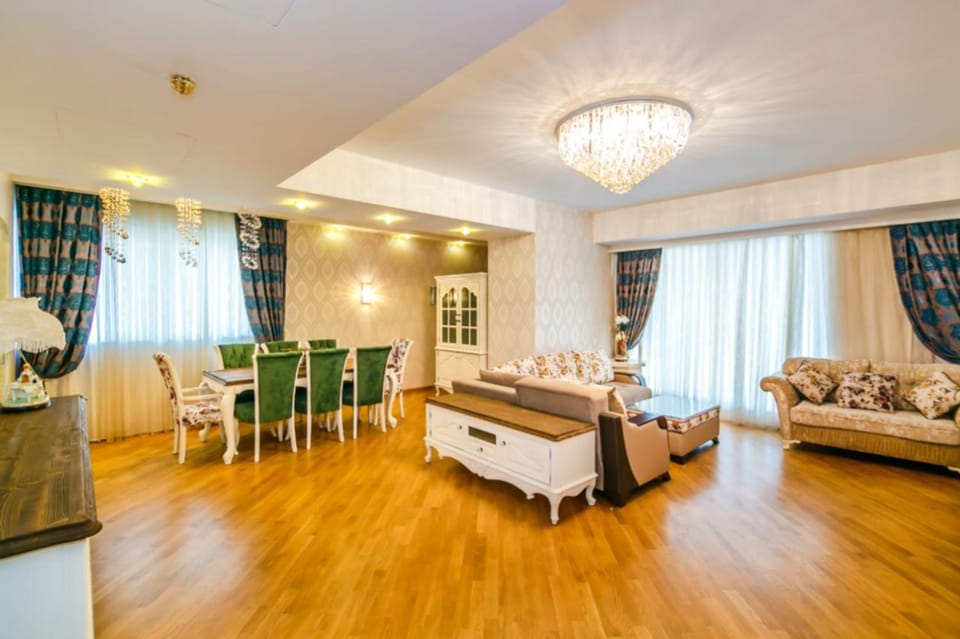 Luxury Apartment Nizami street Apartment in Baku